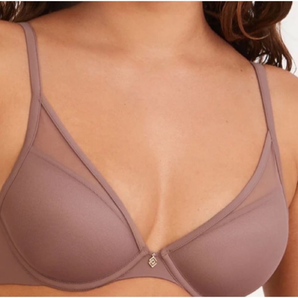 Third Love 24/7 Classic Contour Plunge Bra 40D